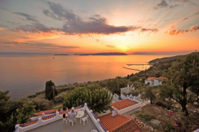 Secret Sporades Panoramic Residence